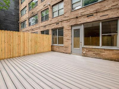 330 E 49th St APT 1E