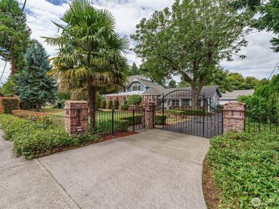 4412 NW 127th Street