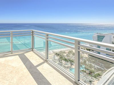 3535 S Ocean Dr #2004