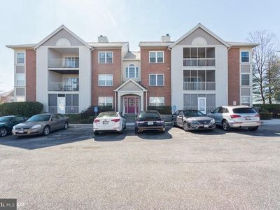 300 Blue Water Ct Unit 302