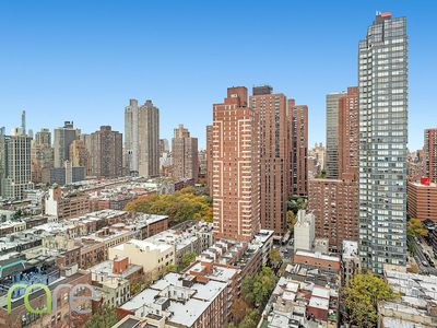 340 E 93rd St APT 28L