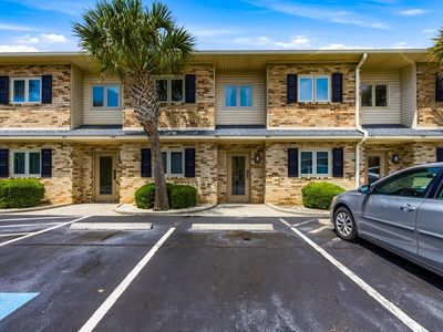 202 Double Eagle Dr. #F-1