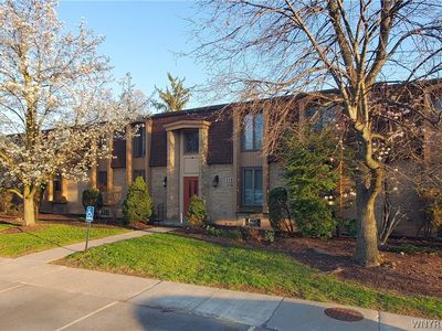 175 Charter Oaks Dr APT 2