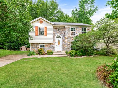 2920 Basswood Dr