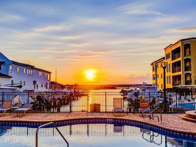 115 SUNSET HARBOR Way #303