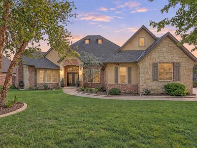 1032 W Camellia Way