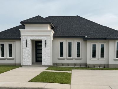 820 Ceniza Dr