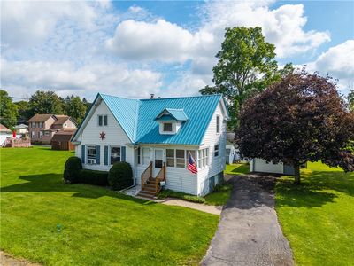 8 Loveland Pl