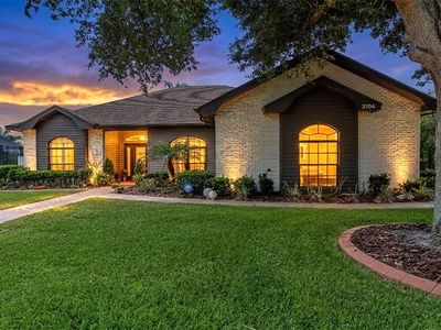 2104 Longleaf Cir