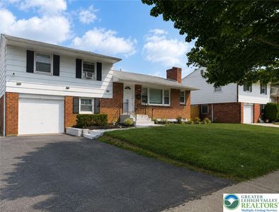 1972 Collingswood Dr