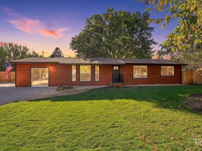 2403 Mountain View Dr