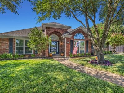 812 Country Lane Dr