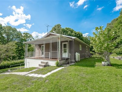 584 Pumphouse Rd