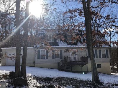 98 Surrey Ln