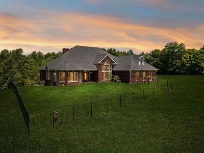 219 Dale Ln