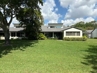 35 Brentwood Drive