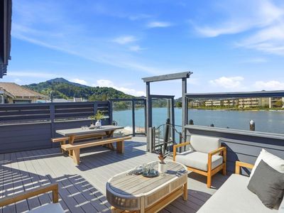 21 Boardwalk One