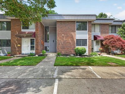 2437 Hampton Ct SE