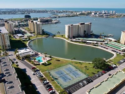 4700 Cove Cir APT 208