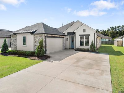 25240 Burlington Dr
