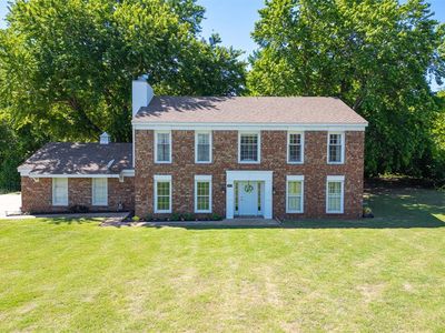 1023 Lake Front Ct