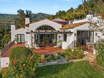 7035 Gobernador Canyon Rd