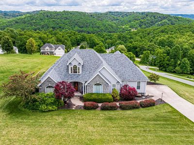 8 Allen Cir