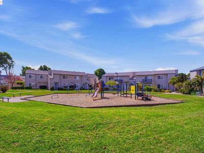 4388 Planet Cir