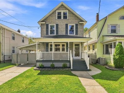 1217 Maple Ave
