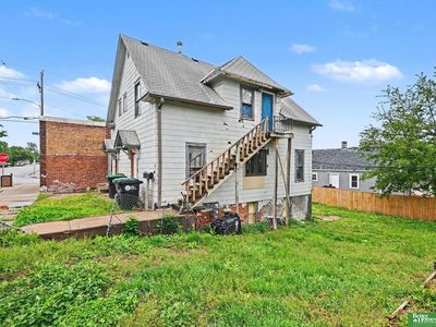 4201 Grand Ave