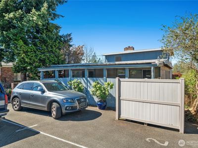 318 3rd Avenue S