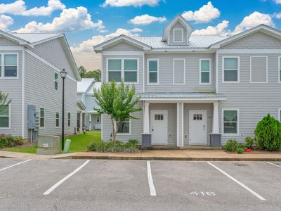 416 Date Palm Ln