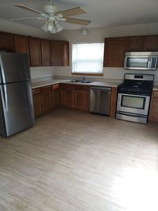 7225 S Vincennes Ave