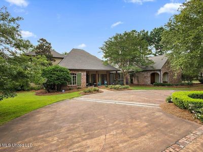 341 Johnstone Dr