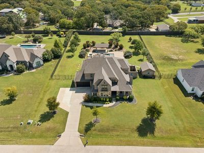 3908 High Trail Ct