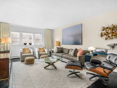 446 E 86th St APT 10F