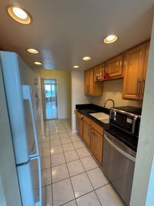 1 Renaissance Pl UNIT 1101