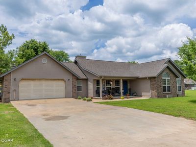 719 Meadow Dr