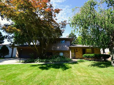 1954 Oaklawn Dr