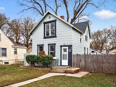 80 Geranium Ave W