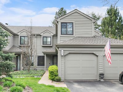 993 W Longmeadow Ct #1028
