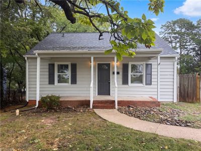 3141 Luther St