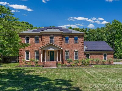 2115 E Providence Dr