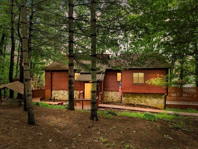 Property at 1200 Flint Dr, Christiansburg, VA