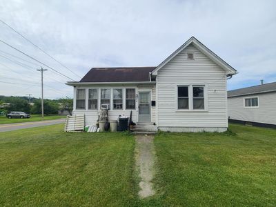 216 Kirk St