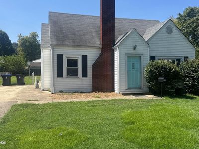 5100 Reed Ave