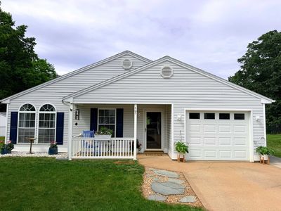 405 Greenwood Rd