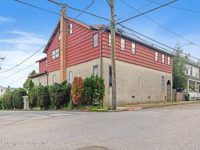 702-704 Walnut St