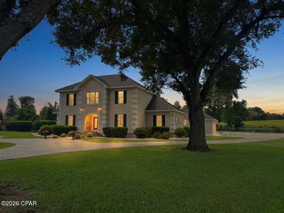 4528 Red Oak Trce