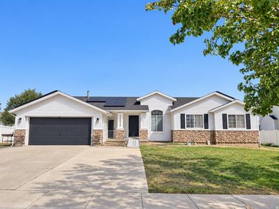 4728 W Travis Ln